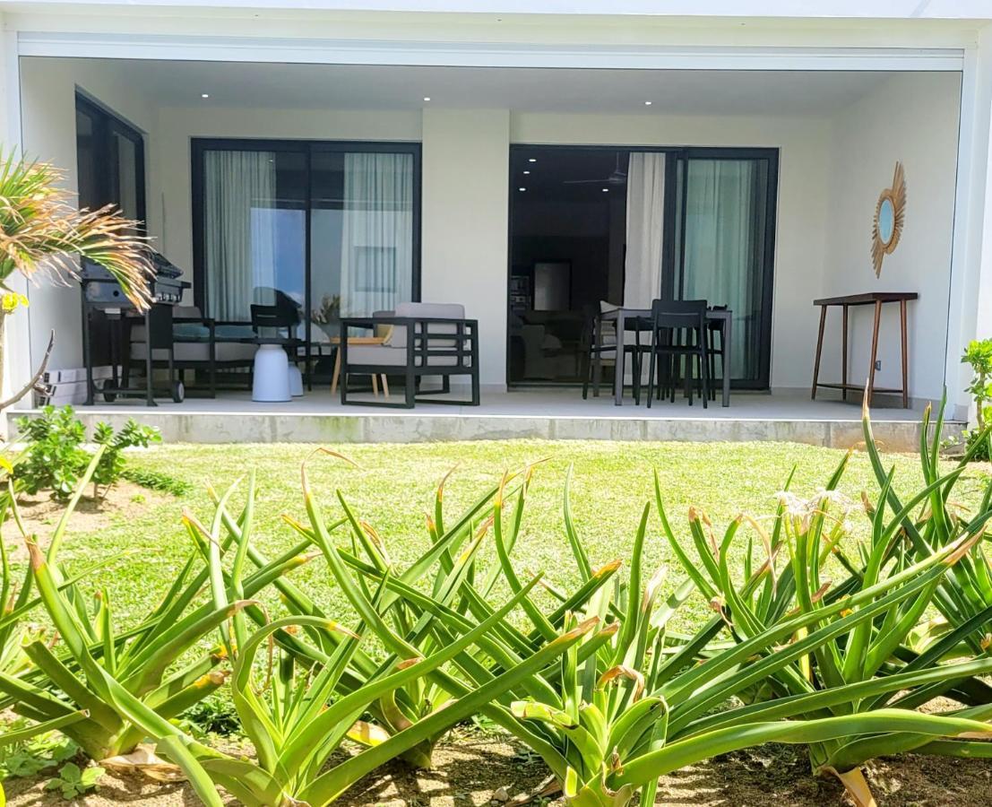 Eastern Blue - Sea View Luxury Apartment Poste Lafayette Esterno foto